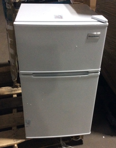 Keystone 3.1 cu ft Mini Fridge - Appears New with Damage, Tested/Works - Lot 383
