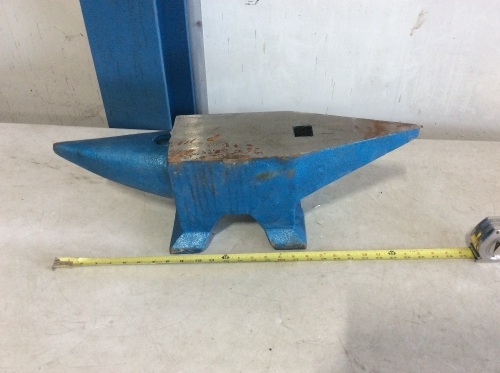 Large Anvil Approx 80 Lb  - Lot 145