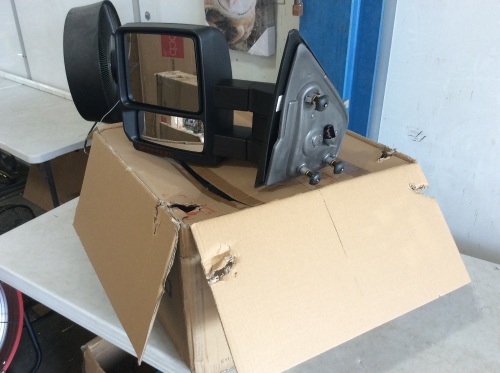 Towing Mirrors - Appear New - Lot 343