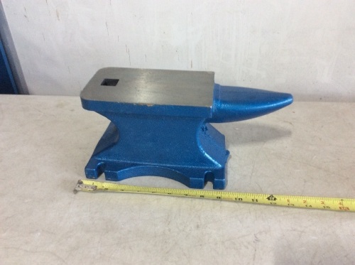 Anvil - Appears New - Lot 304
