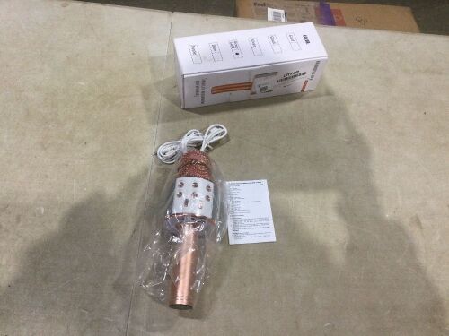 Bluetooth Karaoke Microphone  - Lot 770