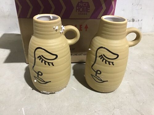Case of (2) 7" Line Art Vase  - Lot 655