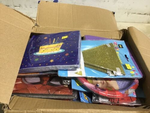 Lot of Party Supplies - Lots of Spiderman - Lot 1036