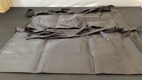 Set of 2 Waist Aprons - Lot 222