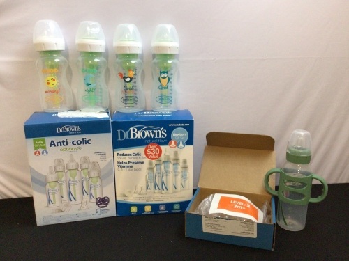 Bundle of Misc Dr. Brown's Baby Bottles & Nipples - Lot 134