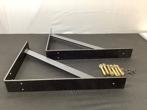 Set of 2 Metal Shelf Brackets - Lot 428