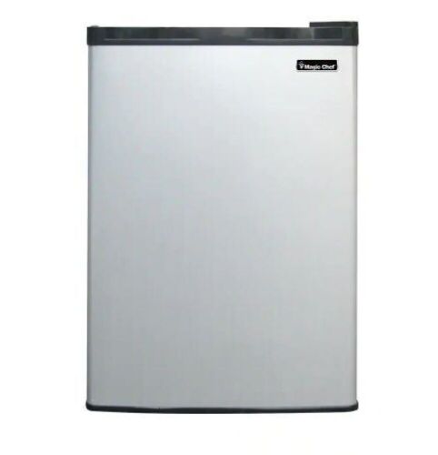 Magic Chef 2.6 cu. ft. Mini Fridge in Stainless Look without Freezer - Minor Cosmetic Damage  - Lot 227