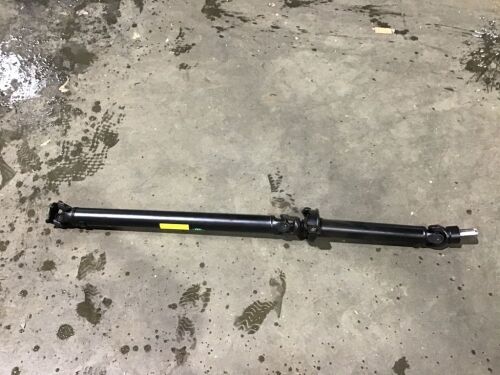 Rear Driveshaft Assembly for Subaru Outback 2006-2009  - Lot 298
