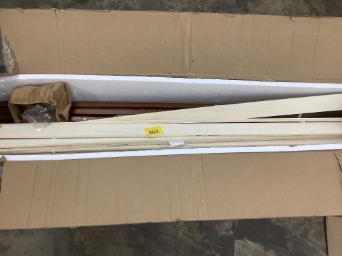 Wooden Bedframe - Lot 9623