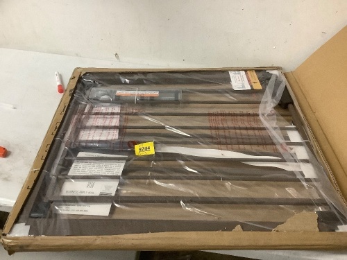 Cumbor Auto-Close Safety Gate - Lot 9744
