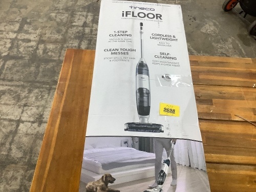 Tineco iFloor Vacuum - Lot 9698
