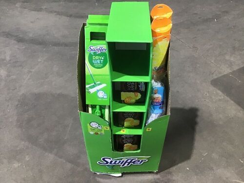 Lot of Swiffer Cleaning Products & Mr Clean Wring Clean Mop Refill  - Lot 166