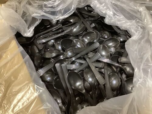 Case of Black Plastic Spoons, 2000 ct  - Lot 449