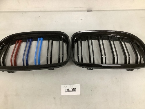 BMW Cosmetic Grill Parts - Lot 10168