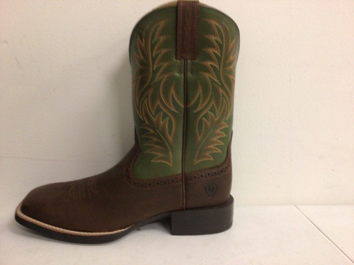 Ariat Mens Boots, 9.5, Appears New, Sold as is - Lot 246