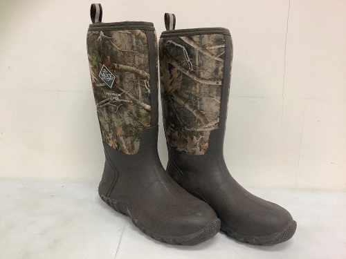 Muck Boot Co. Mens Rubber Boots, 11, E-Commerce Return, Sold as is  - Lot 493