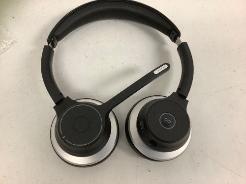 Wireless Buetooth Headset, E-Commerce Return, Sold as is - Lot 139