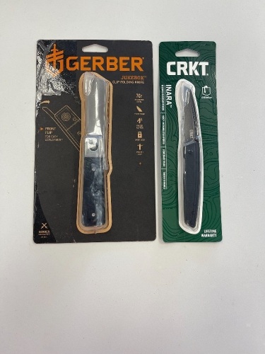 Lot of (2) Knives, E-Comm Return - Lot 585