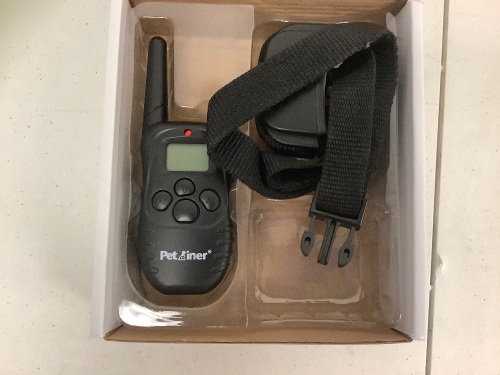Petrainer Dog Collar, E-Comm Return, Powers On - Lot 128