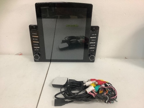 Car Radio, E-Comm Return - Lot 570