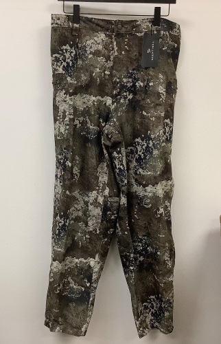 RedHead Mens Squaltex Pant. XL, Appears New, Sold as is - Lot 420