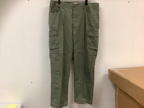RedHead Mens Pants, 40x32, Appears New, Sold as is - Lot 566