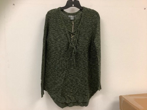 Natural Reflections Lace up Sweater, M, Appear New, Sold as is - Lot 595