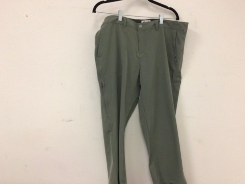 World Wide Sportsman Clear Lake Capri Pants Agave Women's 14, Appears New, Sold As-is - Lot 257