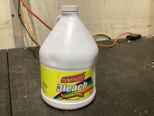 Lot of (3) Cases of LA's Totally Awesome Bleach, Lemon Scent, 6 ct  - Lot 747