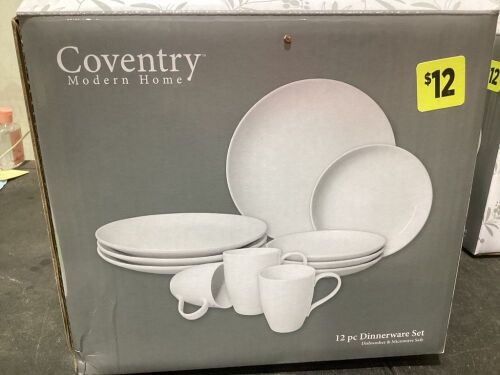 Coventry 12 pc Dinnerware Set  - Lot 720