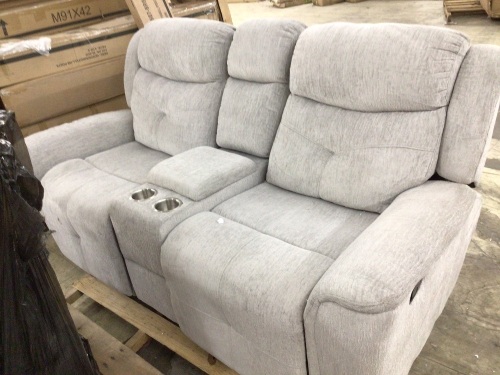 New Classic Furniture Havana Loveseat - Lot 114