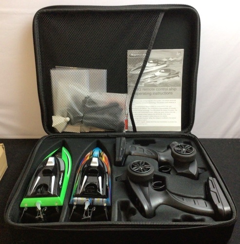 Remote Control Boat Set - Lot 293