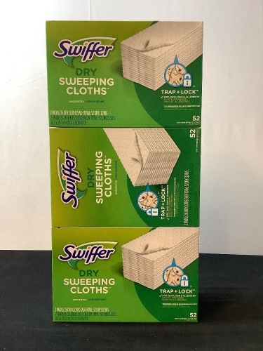 Box of 3 - 52ct Swiffer Dry Sweeping Cloths, Unscented - Lot 745