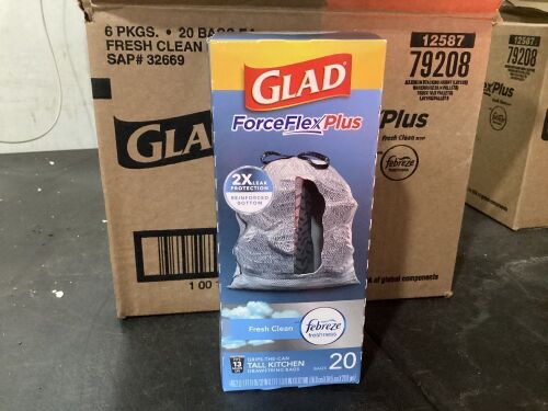 Case of (6) Glad Force Flex Plus Tall Kitchen Drawstring Bags, 20 ct  - Lot 587