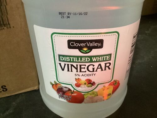 Case of (4) Clover Valley Distilled White Vinegar - Exp 11/22 - Lot 567