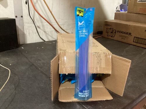 Case of (12) Reusable Instant Cooling Towel - Lot 566