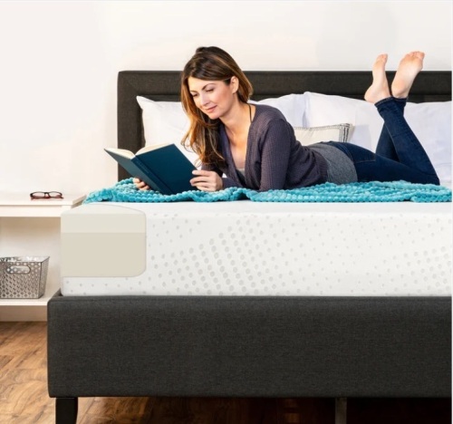 10in King Size Dual Layered Memory Foam Mattress w/ CertiPUR-US Certified Foam - Lot 377