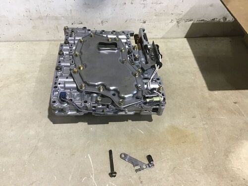 Transmission Valve Body Control Unit - Oily  - Lot 487