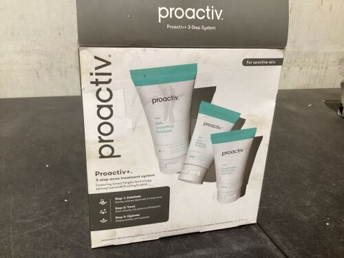 Proactiv+ 30 Day Acne Treatment Kit - Exp 01/23  - Lot 594