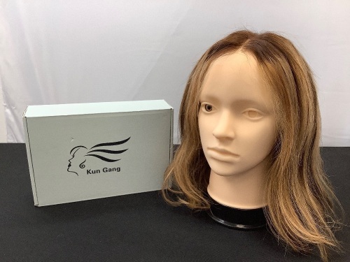 Ladies Wig & Wig Cap - Lot 122