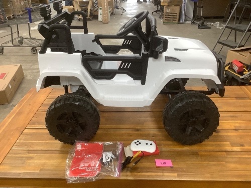 12V Kids Ride-On Truck - Lot 919