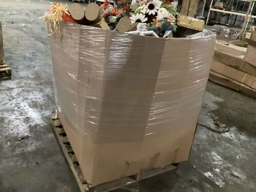 Pallet FULL of Fall Harvest Items  - Lot 166