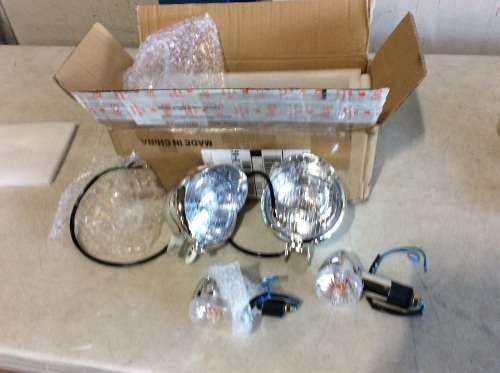 Passing Turn Signal Light Bar for Harley Davidson XL Sportster 1200 - Lot 299