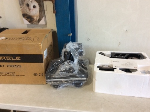 Furgle 5-in-1 Heat Press Machine  - Lot 82