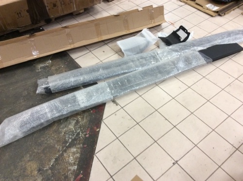 6.5" Running Boards for '15-18 Ford F150 Crew Cab - Missing Hardware  - Lot 52
