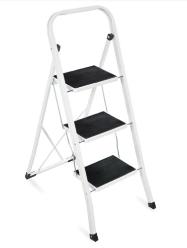 3-Step Portable Folding Step Ladder w/ Non-Slip Feet, 330lb Capacity - Lot 253
