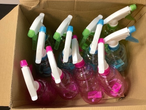 Lot of (12) Plastic Spray Bottles - Lot 444
