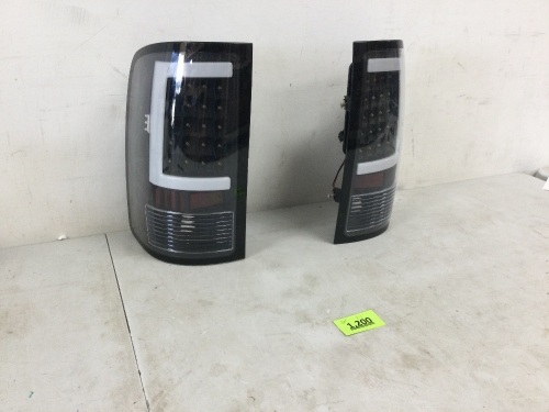 Set of 2 Tail Lights for Unknown Vehicle - Lot 1200