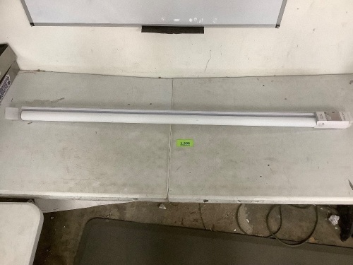 100% Blackout Roller Shade - Lot 1308