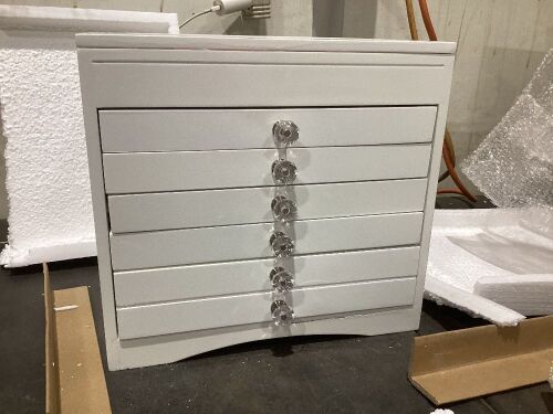 Wooden 5-Drawer Jewelry Box Cabinet - Lot 595